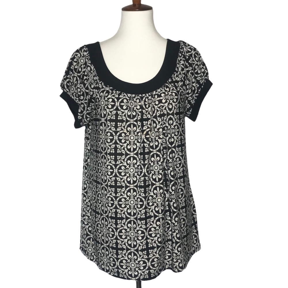 Goddess Black and White Patterned Short Sleeve Top Size Petite XL